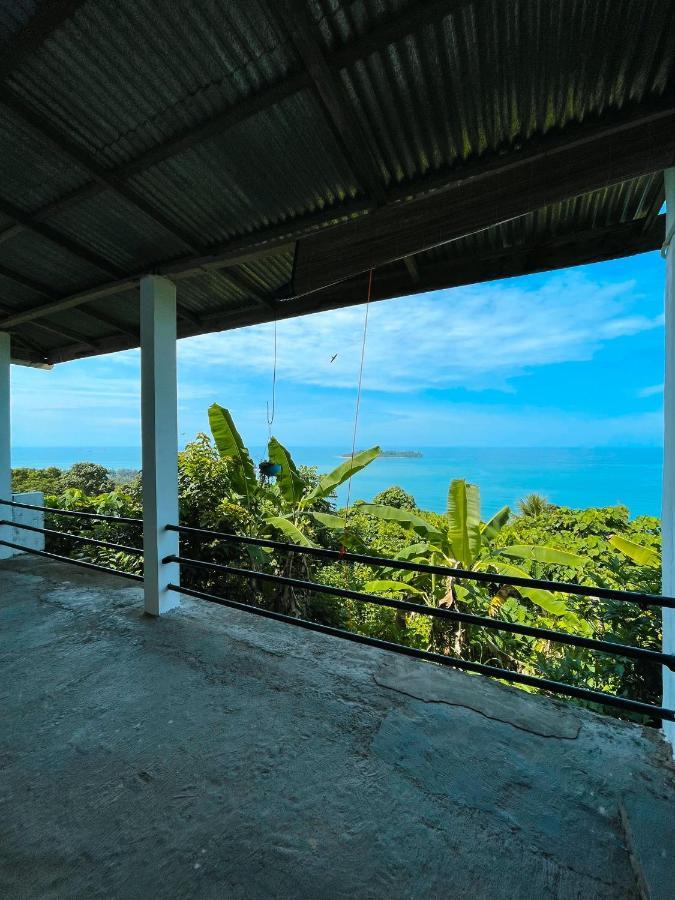 The View Padang, Amazing View, 8 Mins Mentawai Fast Ferry, Cold Beer,Close To Restaurants Екстер'єр фото
