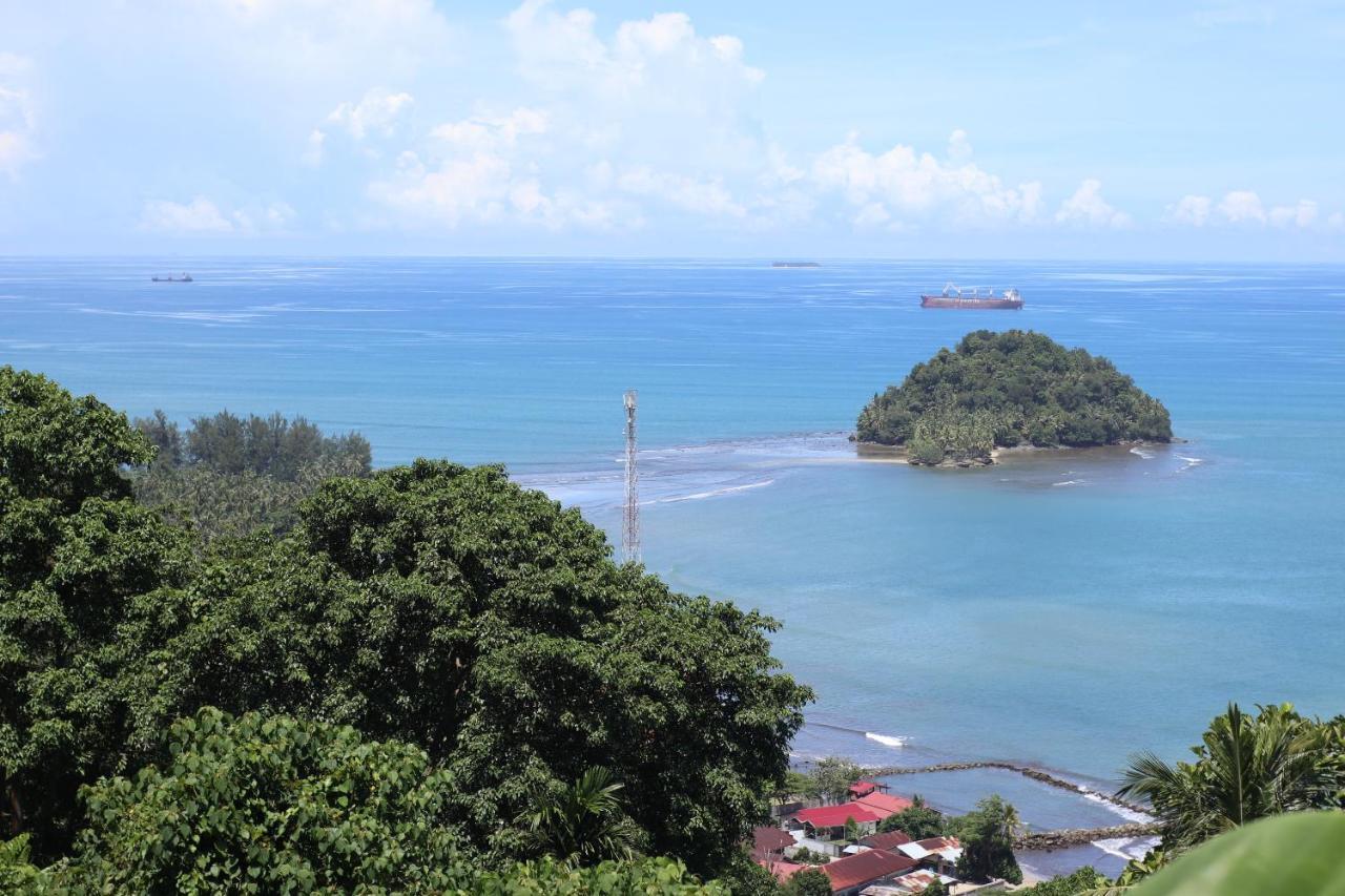 The View Padang, Amazing View, 8 Mins Mentawai Fast Ferry, Cold Beer,Close To Restaurants Екстер'єр фото